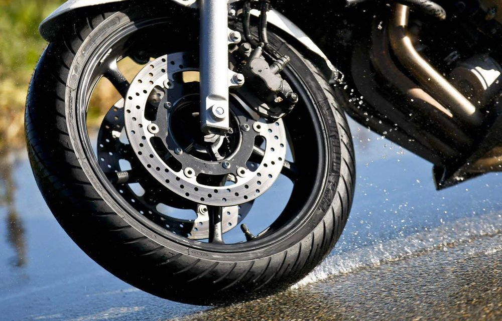 Neumáticos - Parte de la moto