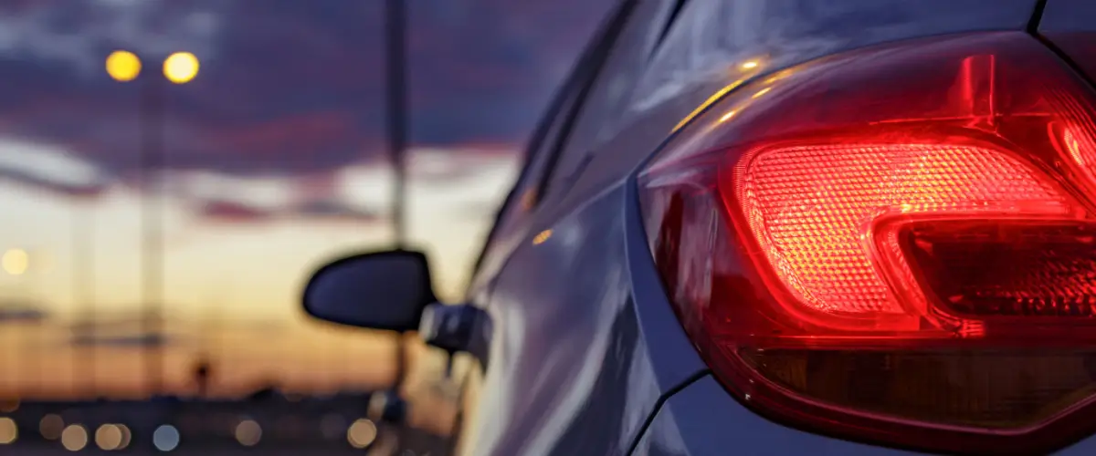 Cómo pulir los faros del coche con métodos caseros ➡️ PG®